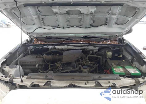 2016 Toyota Tacoma Sr из США, поврежденный, VIN 5TFRX5GN2GX067766